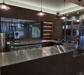 방이동 카페 - 금속 실내인테리어