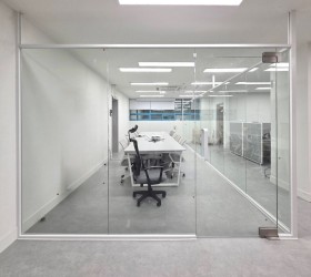 서울 강동구 성내동 토목건설사 사무실 유리칸막이 시공