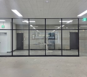 경기도 동두천 상가 고난도 유리칸막이 시공